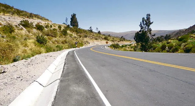 Alcalde de Sánchez Cerro preocupado por carretera Omate - Arequipa 