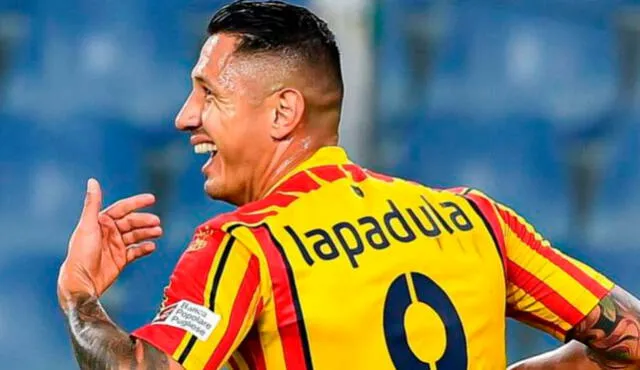 Gianluca Lapadula podría ser convocado este viernes por Ricardo Gareca. Foto: Prensa Bevenento