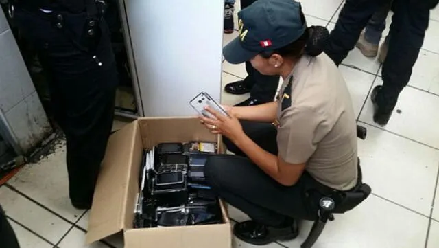 Polvos Azules: La Policía realiza megaoperativo contra venta de celulares robados en el centro comercial [VIDEO]