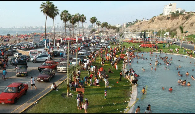 Alcalde de Chorrillos anunció la construcción de un centro comercial en Agua Dulce. Foto: La República