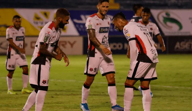 Alajuelense doblegó a su similar del Cartaginés por la jornada 16 del Torneo Clausura 2020 de la Liga de Costa Rica. (FOTO: AFP).