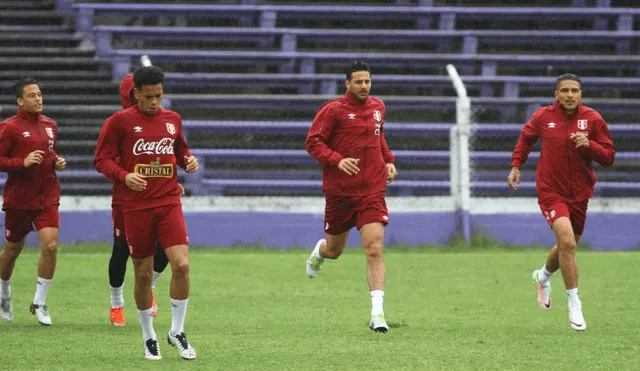 Claudio Pizarro analizó porqué recibió tantas críticas de los hinchas de la selección peruana. Foto: Líbero