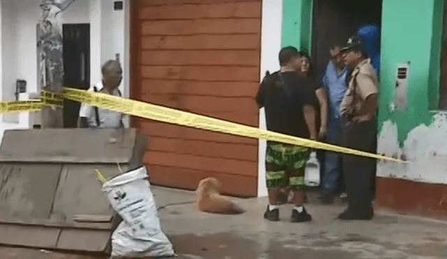 Los asesinos habrían llegado al lugar en un vehículo con lunas polarizadas. (Foto: Captura video)