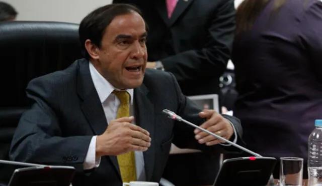 Yonhy Lescano advierte que hay “un blindaje alarmante” en la Comisión de Ética