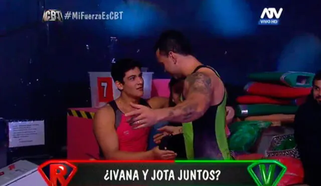 Combate: Diego Chávarri enfurece con Emilio Jaime por besar a su hermana [VIDEO]