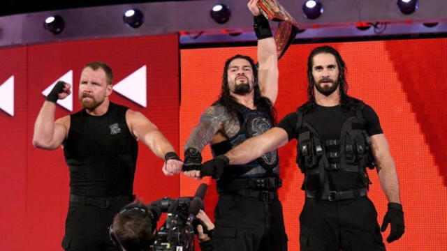 WWE: Seth Rollins regresó a pelear en un show live y sin signos de estar lesionado