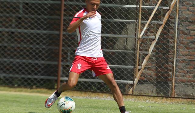 Jefferson Cáceres es uno de los juveniles que tiene FBC Melgar Foto: Club Melgar