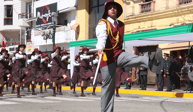 Comité Multisectorial de Chupaca confirma desfile por fiestas patrias 