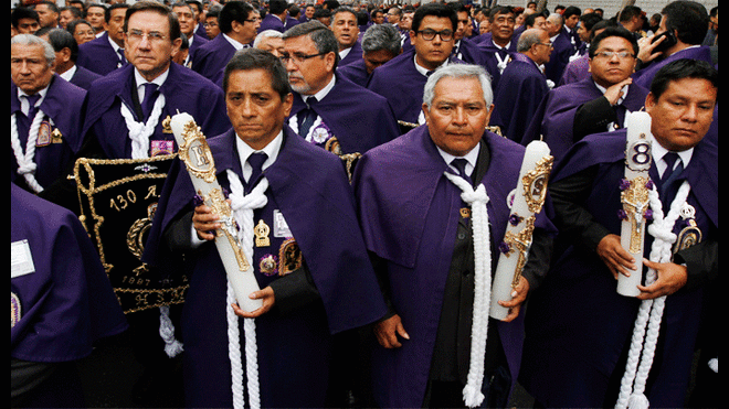 Hábito morado: piezas y puntos de venta del atuendo usado en honor al Señor de los Milagros [VIDEO]