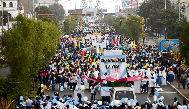 ‘Marcha por la vida’: activistas pidieron velar por niñas violadas