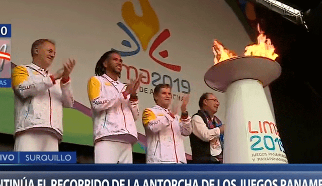 Pedro Gallese encendió el pebetero del estadio municipal de Surquillo previo a la inauguración de los Juegos Panamericanos 2019. | Foto: Canal N