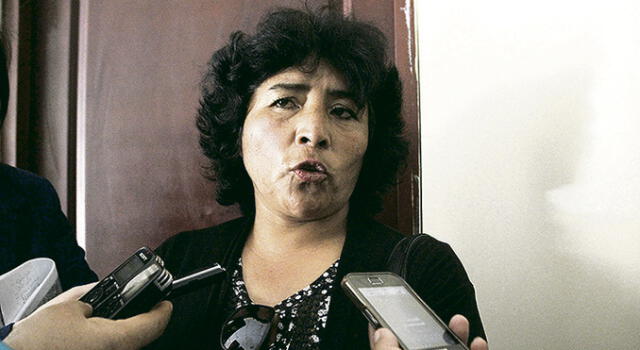 Directora DREC Ruth Báez.