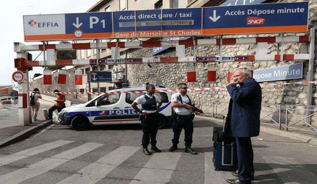 Ataque en Francia: Un hombre asesinó a dos mujeres con un cuchillo