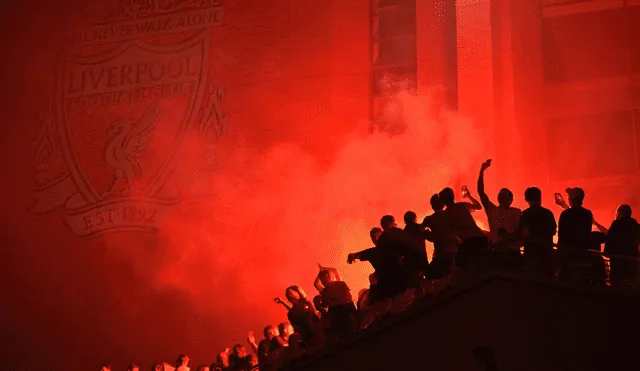 Liverpool ganó su primera Premier League. (Créditos: AFP)