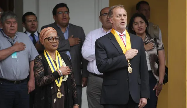 Alcalde de Lima, Jorge Muñoz, participa de ceremonia por aniversario de Lima. Créditos: Antonio Melgarejo / La República.