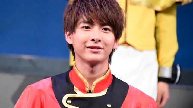 Con 17 años, Komiya Rio es la estrella más joven que ha participado de la serie Super Sentai.