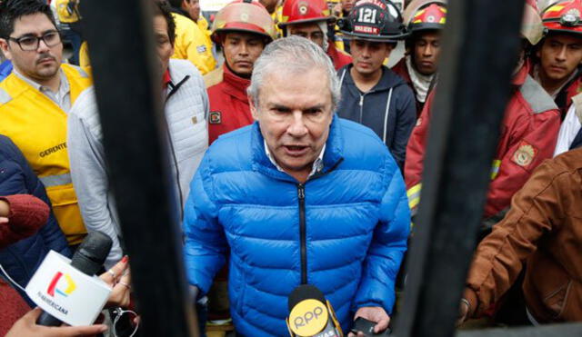 Incendio en Las Malvinas: Alcalde de Lima es citado a comisión del Congreso