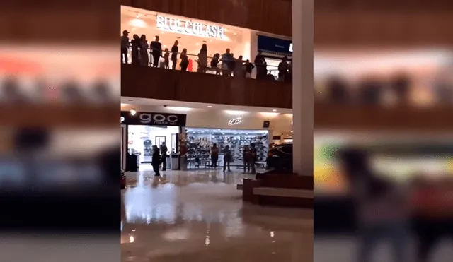 Facebook viral: Centro comercial se inunda y músicos aprovechan en tocar canción de 'Titanic' [VIDEO]