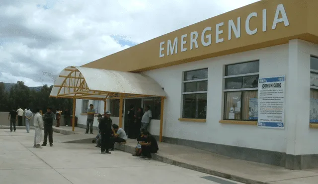 La mujer se encuentra en el Hospital Regional de Cajamarca. Su estado de salud es grave. Foto: La República