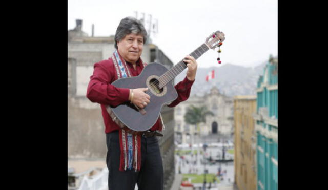 Julio Humala participa de concierto en homenaje a María Ayala