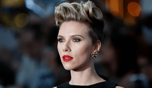 Scarlett Johansson y las imágenes del antes y después tras operarse el busto [VIDEO]