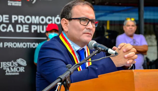 Gabriel Madrid Jura como alcalde de Piura y se compromete a trabajar por la provincia. Foto: La República.