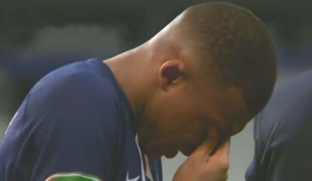 Mbappé no aguantó el dolor por la lesión y dejó el campo en medio del llanto. Foto: Captura TV.