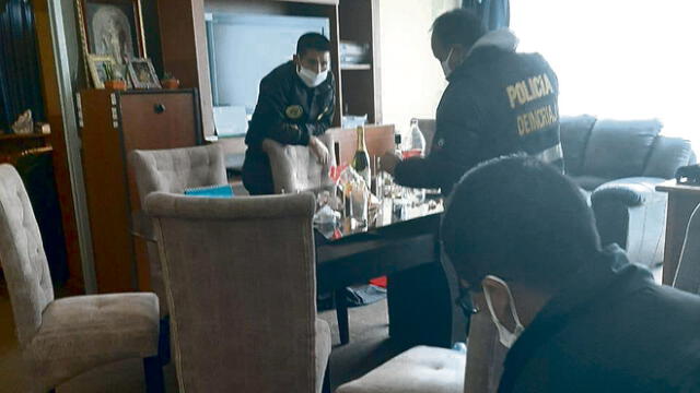 Constatación. Policía y Fiscalía inspeccionaron despacho del alcalde provincial de Canchis.