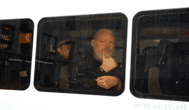 Assange: un hacker en jaque