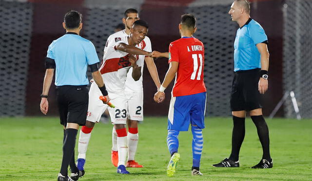 Perú y Paraguay sumaron un punto en sus respectivos debut en las Eliminatorias a Qatar 2022. Foto: EFE