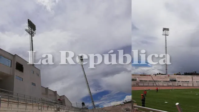 Las torres con luminarias que se instalaron  en el estadio Guillermo Briceño Rosamedina de Juliaca ya se encuentran listas.