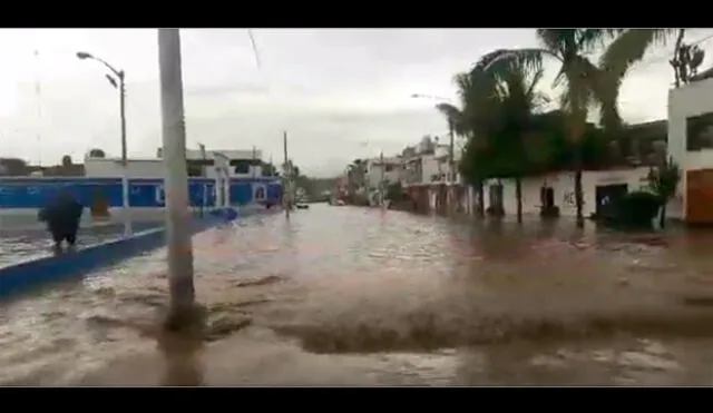 Huanchaco fue inundado por huaico tras desborde de la quebrada León Dormido [VIDEO]