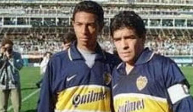 Nolberto Solano debutó con Boca Juniors en agosto de 1997 y jugó con Maradona.