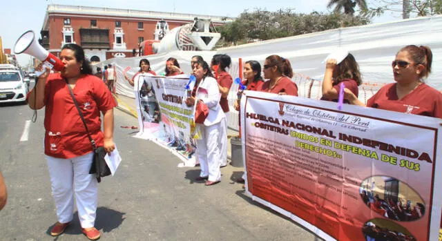 Trujillo: profesionales de la Salud de La Libertad acatan huelga [VIDEO]