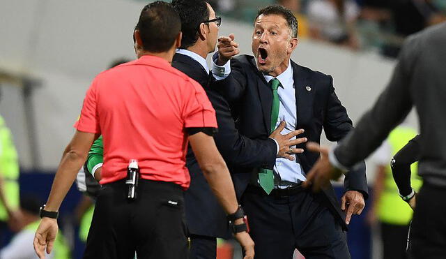 México vs. Nueva Zelanda: técnico Osorio insultó a juez de línea tras una polémica jugada [VIDEO]