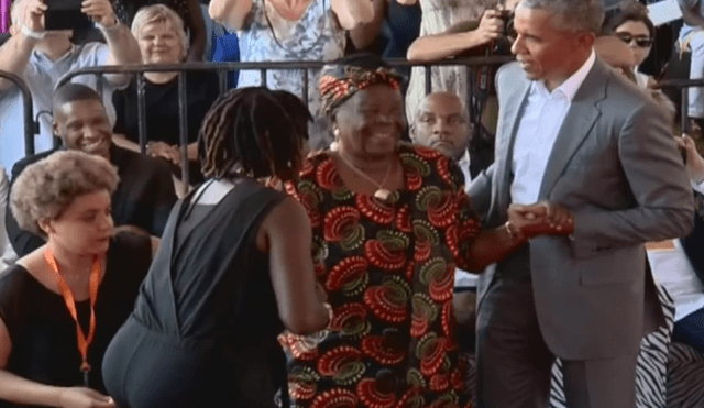 YouTube: Barack Obama sorprende con pasos de baile junto a su abuela en Kenia [VIDEO]