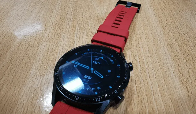 El Huawei Watch GT 2 posee dos botones ubicados al lado derecho. Foto: Juan José López.