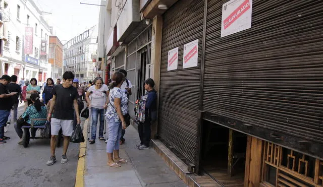 Galerías comerciales del ''Barrio Chino'' permanecen clausuradas. [FOTO]