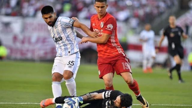 River Plate y Atlético Tucumán igualaron 2-2 en electrizante partido por la Superliga Argentina 