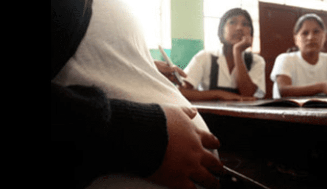 Piura: 80% de menores embarazadas abandona el colegio 