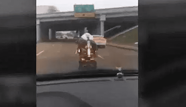 YouTube viral: Policía persigue a abuelita en silla de ruedas motorizada en EE.UU. [VIDEO]