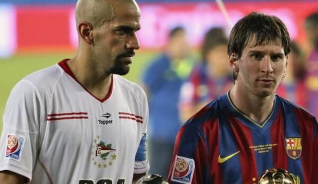 Juan Sebastián Verón y Lionel Messi. Foto: Crackdeportivo