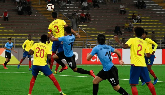 ¡Aplanadora 'Celeste'! Uruguay goleó a Ecuador y pelea por un cupo al Mundial [RESUMEN]