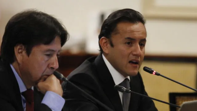 Acuña llama “cómplice” al presidente del PJ por dar vacaciones a juez Hinostroza