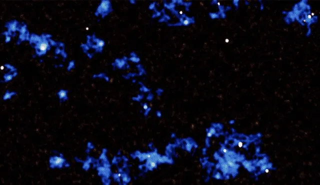 Primera imagen parcial de uno de los filamentos de la "telaraña cósmica" - Hideki Umehata / ABC Ciencia