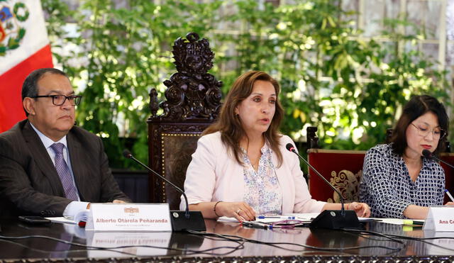 Alberto Otárola Dina Boluarte Ana Cecilia Gervasi Foto: Presidencia