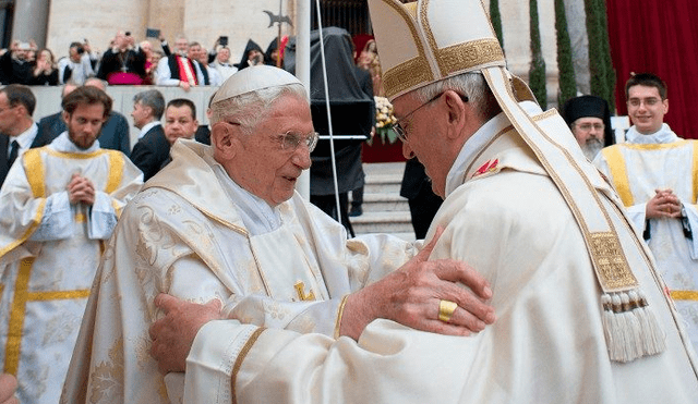 El Papa Francisco y Benedicto XVI mantiene una gran amistad. (Foto: Internet)