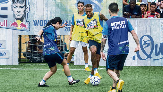 Equipo de Arequipa jugó con Neymar Jr.