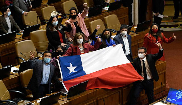 Con una mayoría aplastante se aprobó la reforma de las pensiones en Chile. Foto: AFP