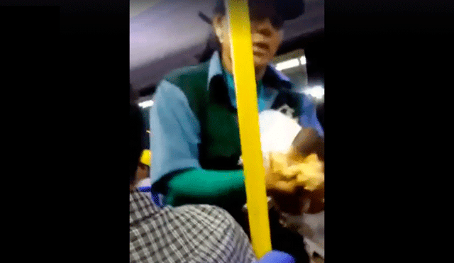 Vía Facebook: Cobradora de bus ofrece panetón a pasajeros y se vuelve viral [VIDEO]